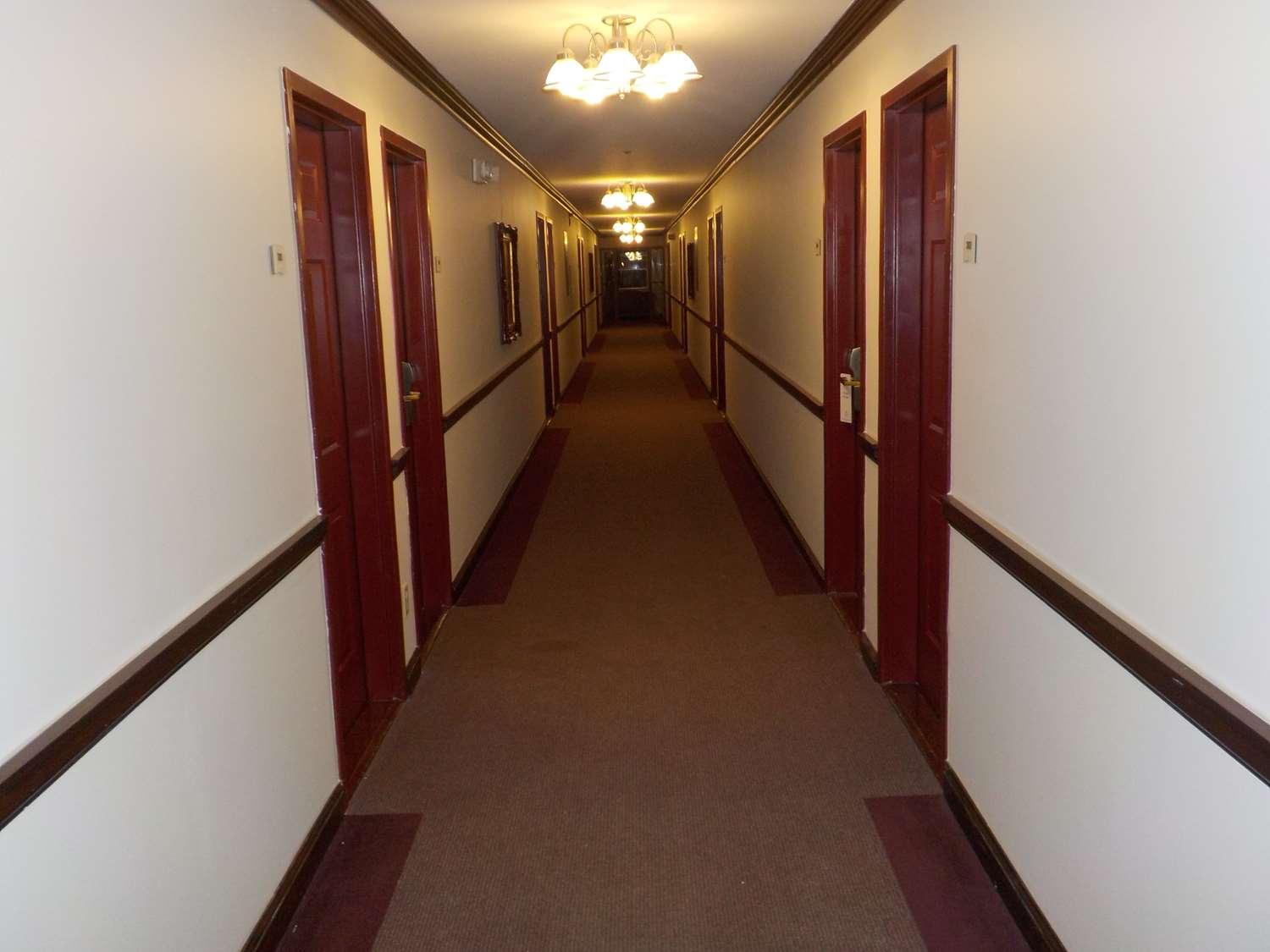 ชัวร์สเตย์ โฮเต็ล บาย เบสต์ เวสเทิร์น ออเบิร์น Hotel ภายนอก รูปภาพ